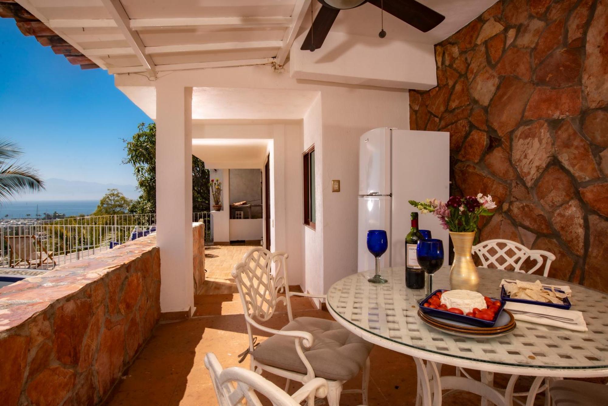 Villa Bella Bed & Breakfast Inn La Cruz de Huanacaxtle 外观 照片