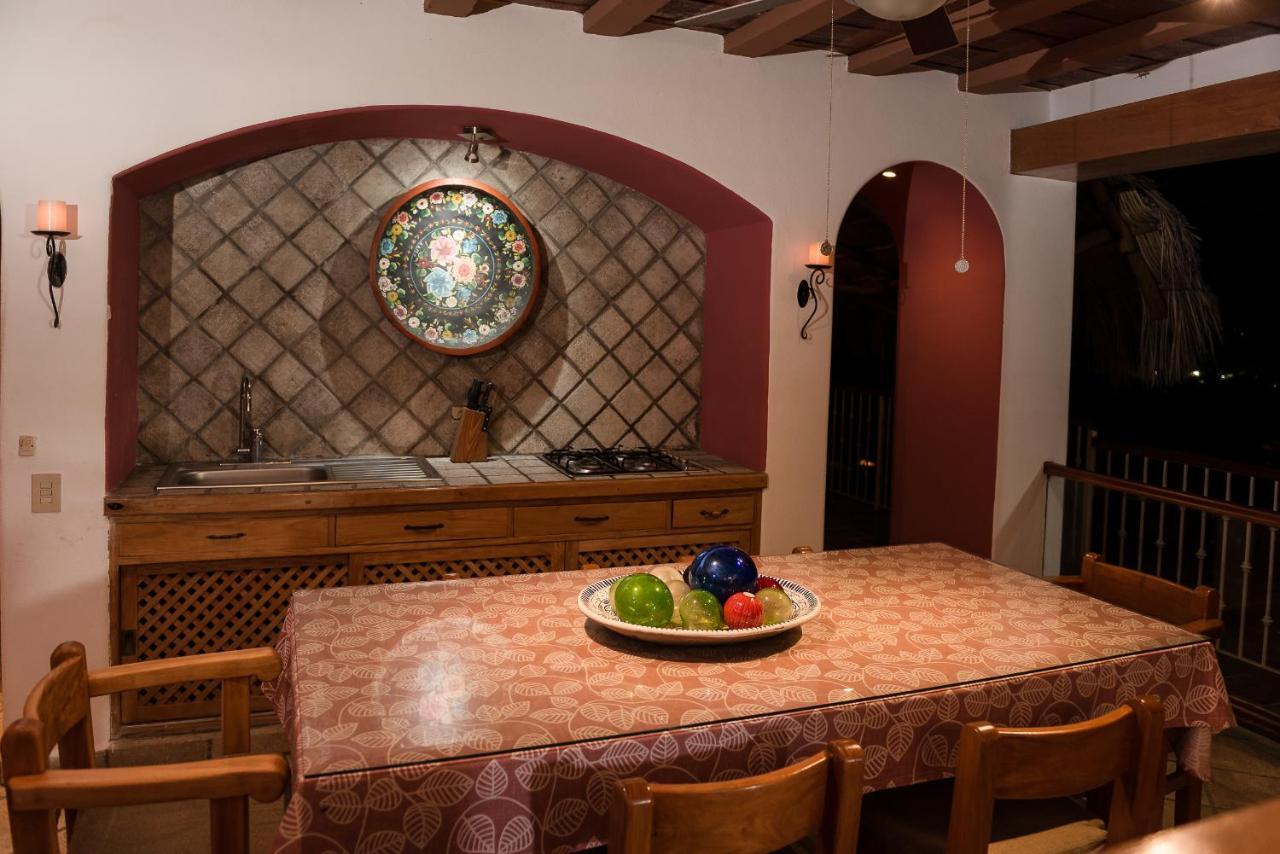 Villa Bella Bed & Breakfast Inn La Cruz de Huanacaxtle 外观 照片