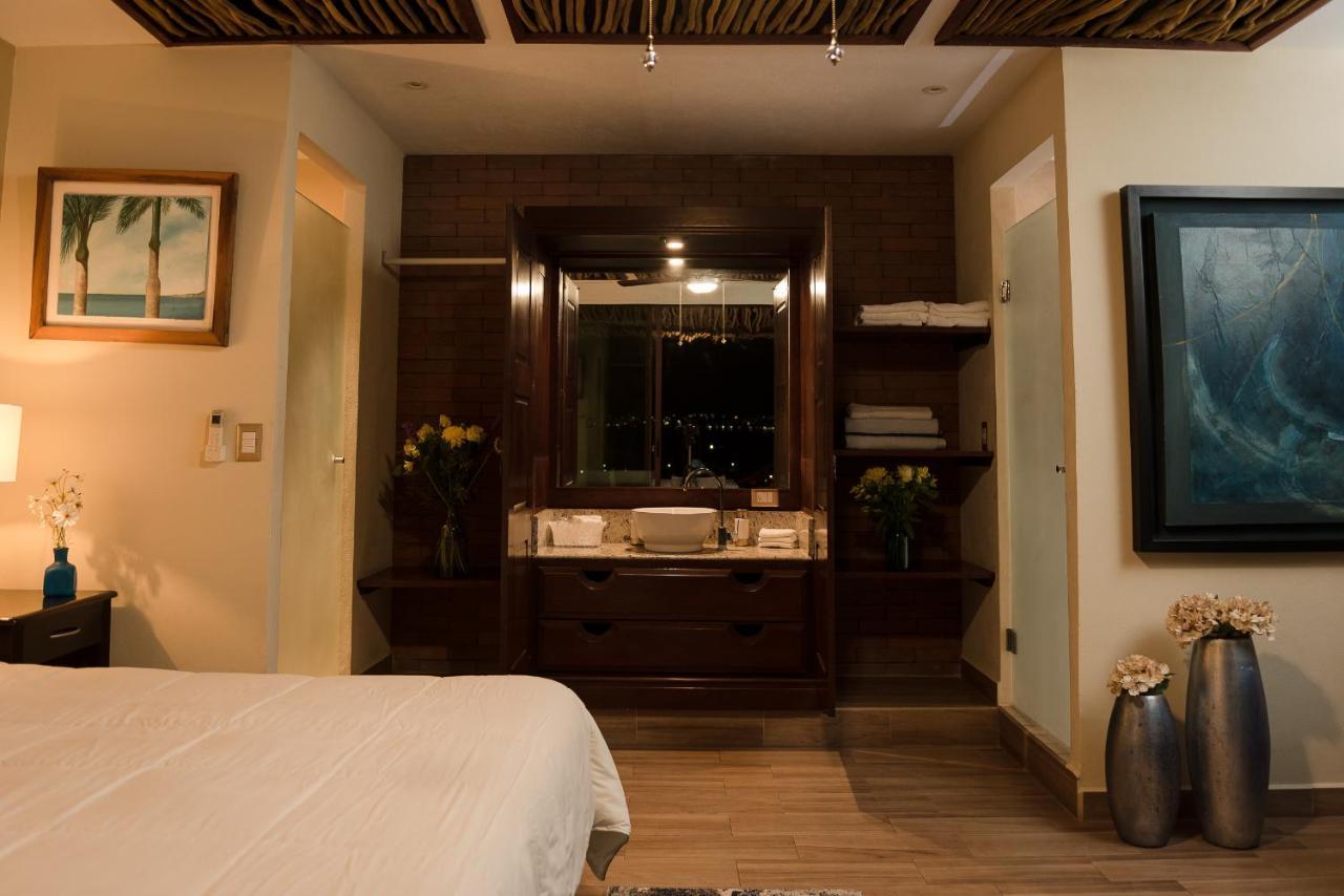 Villa Bella Bed & Breakfast Inn La Cruz de Huanacaxtle 外观 照片